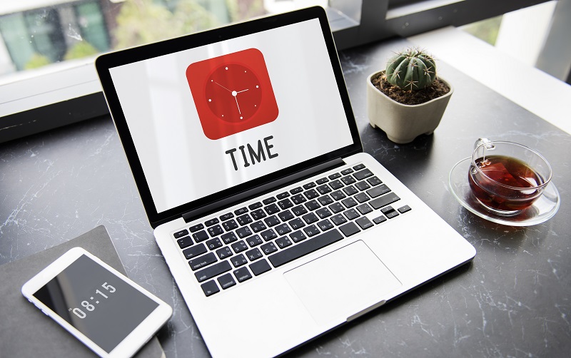 إدارة حسابات التواصل الاجتماعي 1