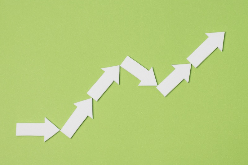 الفرق بين WooCommerce و Shopify 