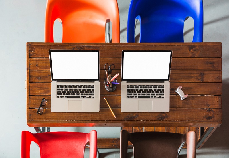 لابتوب للعمل الحر والعمل عن بعد